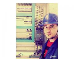 Serviços elétricos e montagens