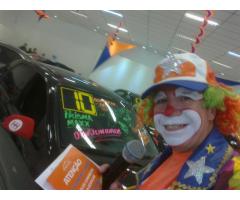 palhaço locutor excelente, locução de loja