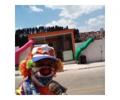 palhaço para lançamento de stand de vendas